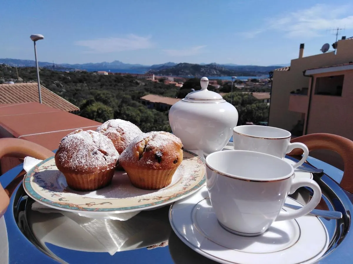 The Roses Garden Bed and Breakfast La Maddalena  Bed & Breakfast