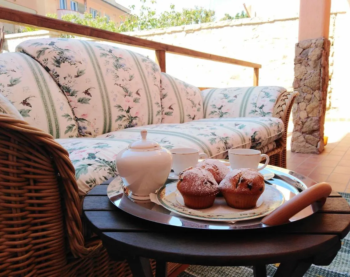The Roses Garden Bed & Breakfast La Maddalena  0*, La Maddalena (Sassari) Italy